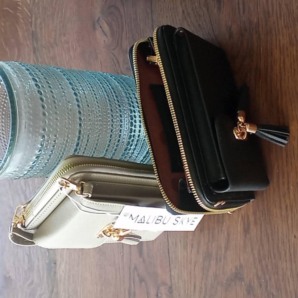 Wallet (sold separately or as pair)